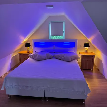 Apartment Adiferienwohnung